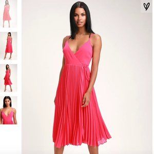 NWT Lulu's Fuschia Dress